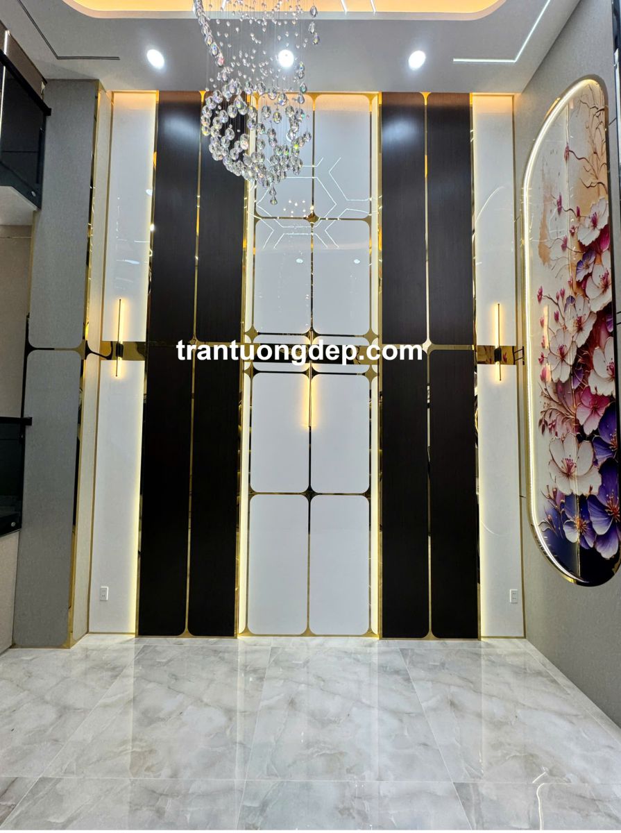 mẫu ốp tường vách thông tầng đẹp