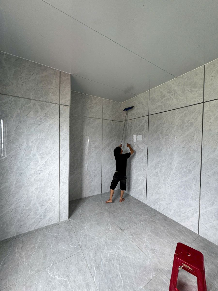 thi công ốp tường giá rẻ hcm