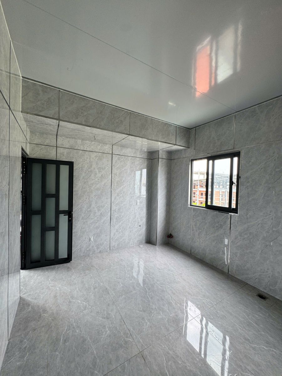 thi công ốp tường giá rẻ hcm