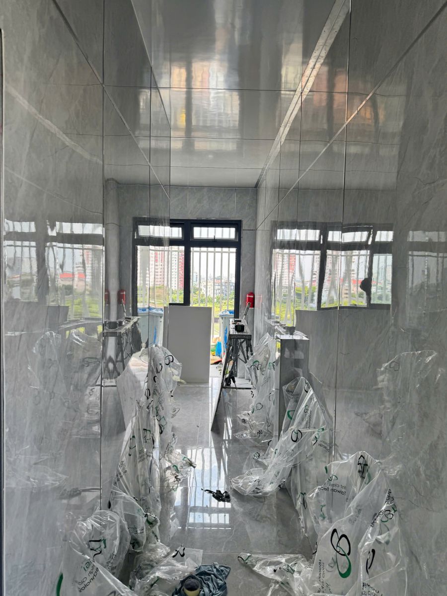 thi công ốp tường giá rẻ hcm