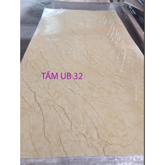 GIẢ ĐÁ HOA CƯƠNG UB32