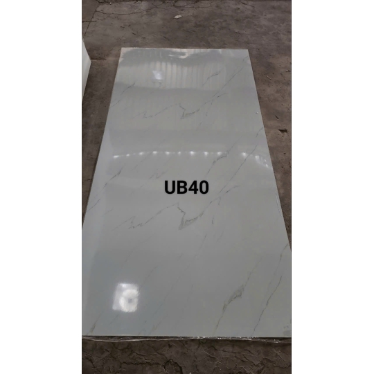 GIẢ ĐÁ HOA CƯƠNG UB40