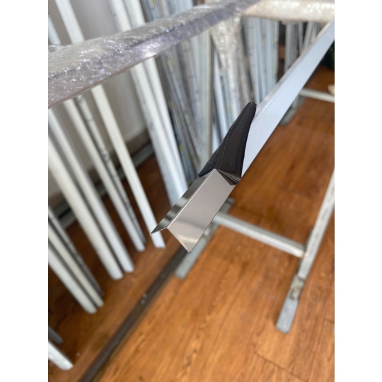 V 15MM INOX ỐP CẠNH