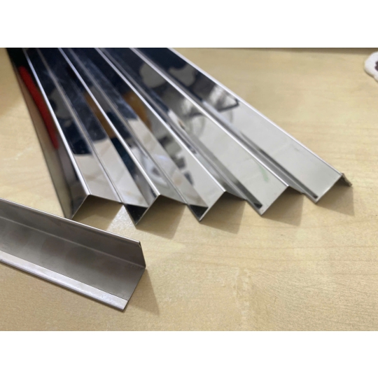 V 50MM INOX GẤP MÉP