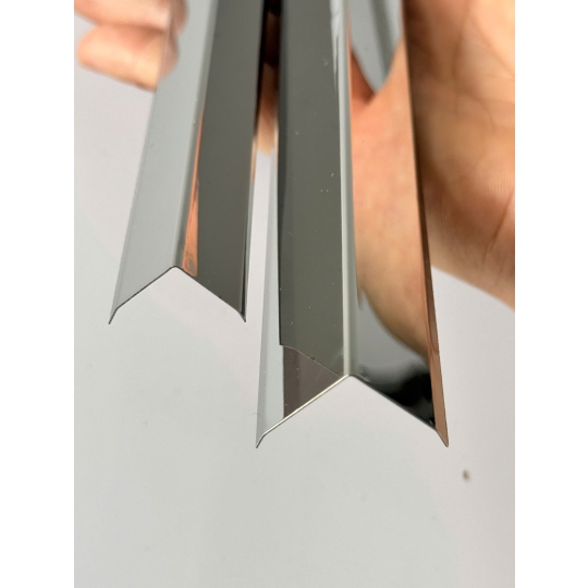 V 15MM INOX VÁT CẠNH CHỐNG BÉN 2M85