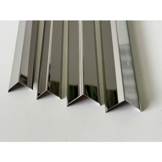 V 20MM INOX VÁT CẠNH CHỐNG BÉN 2M85