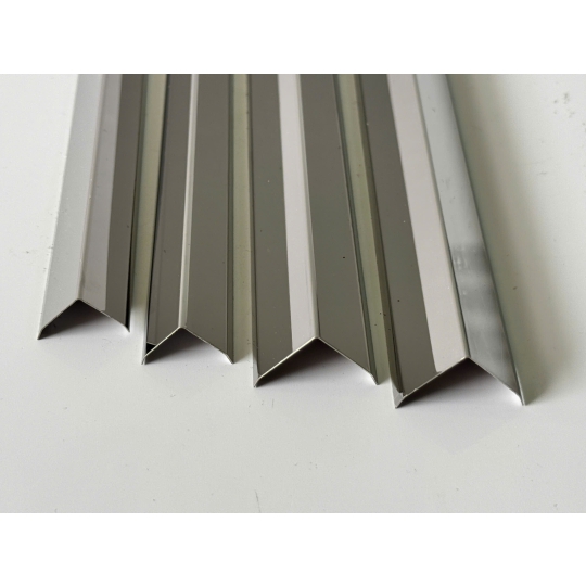 V 15MM INOX VÁT CẠNH CHỐNG BÉN 2M85