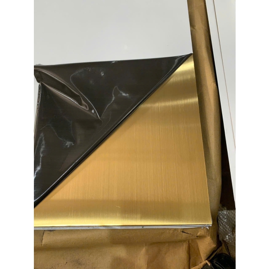 TẤM INOX MÀU XƯỚC