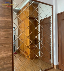 KÍNH THỦY TRANG TRÍ H783